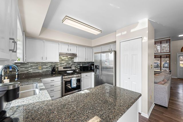 1358 W 94th Court, Crown Point, IN 46307