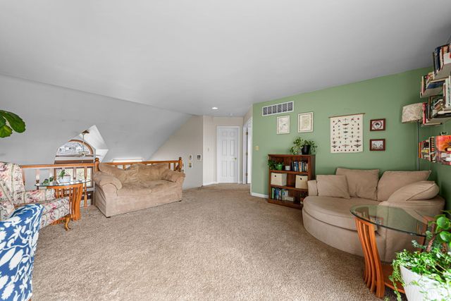 1358 W 94th Court, Crown Point, IN 46307