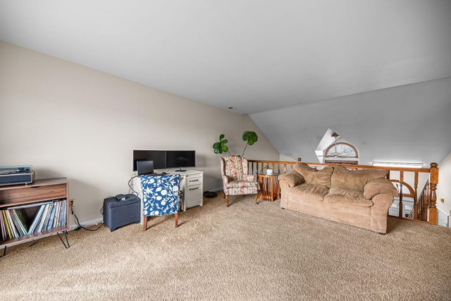 1358 W 94th Court, Crown Point, IN 46307