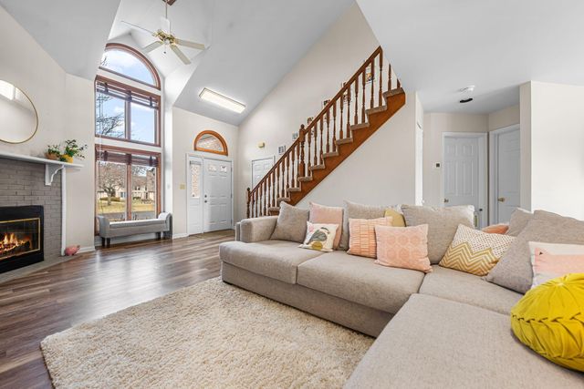 1358 W 94th Court, Crown Point, IN 46307