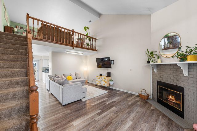 1358 W 94th Court, Crown Point, IN 46307