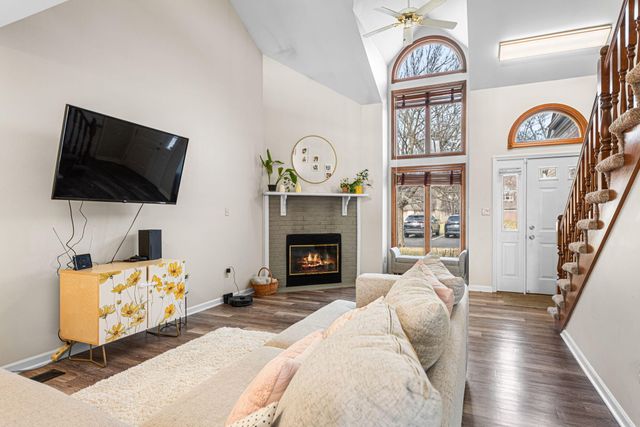 1358 W 94th Court, Crown Point, IN 46307