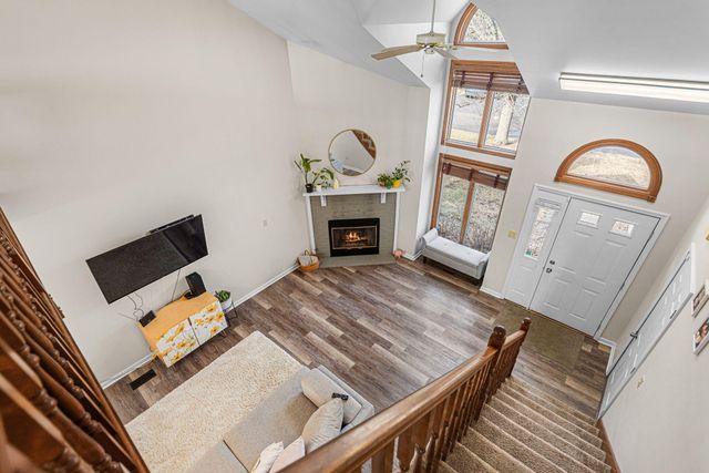 1358 W 94th Court, Crown Point, IN 46307