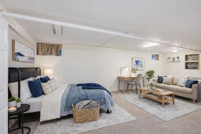 152 Rockaway Parkway, Valley Stream, NY 11580