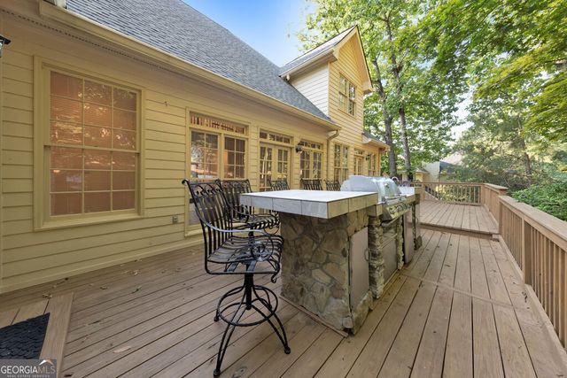 799 Oak Trail Drive, Marietta, GA 30062
