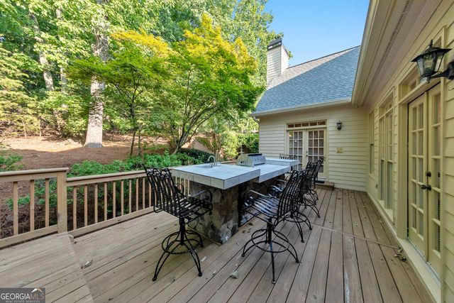 799 Oak Trail Drive, Marietta, GA 30062