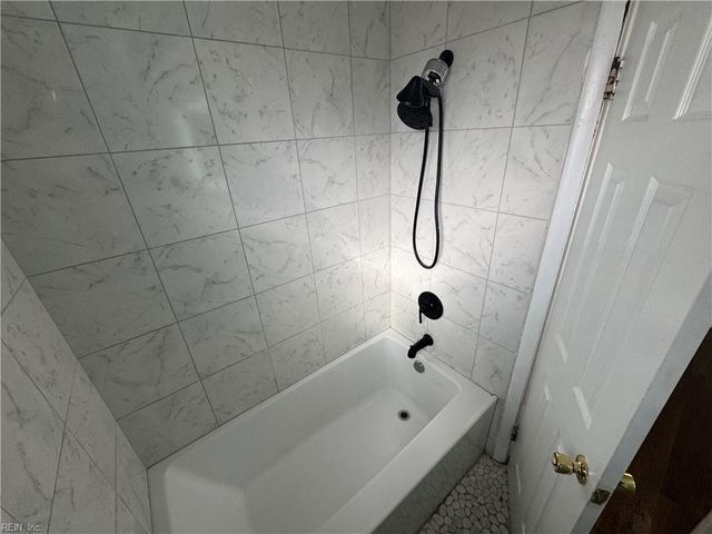 1211 3rd ST, Hampton, VA 23661