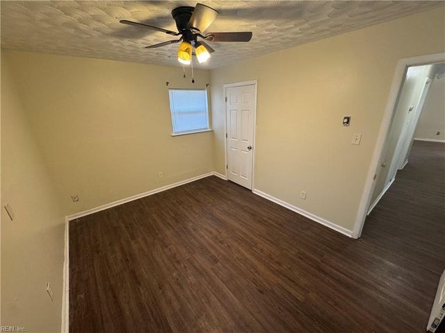 1211 3rd ST, Hampton, VA 23661