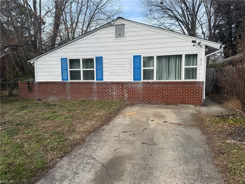 1211 3rd ST, Hampton, VA 23661