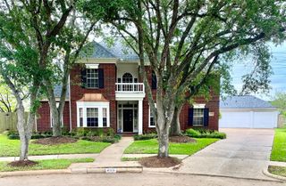 4110 Alice Drive, Sugar Land, TX 77478