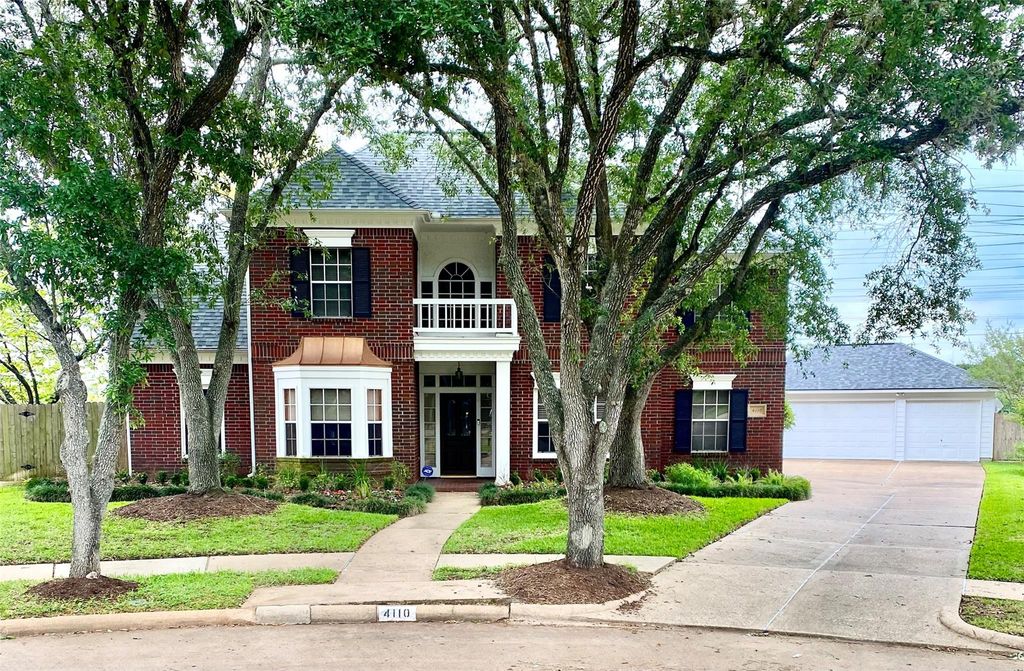 4110 Alice Drive, Sugar Land, TX 77478
