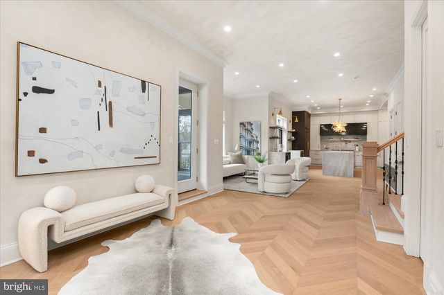 1115 RHODE ISLAND AVE NW, Washington, DC 20005