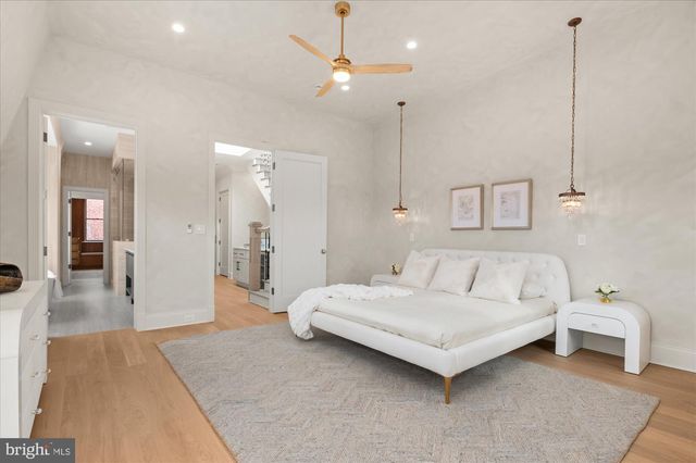 1115 RHODE ISLAND AVE NW, Washington, DC 20005