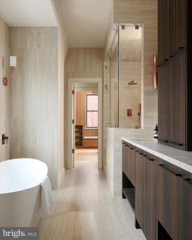 1115 RHODE ISLAND AVE NW, Washington, DC 20005