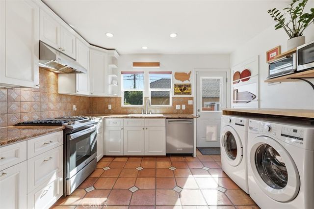 4312 W 59th Street, Los Angeles, CA 90043