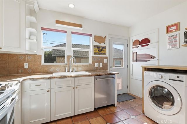 4312 W 59th Street, Los Angeles, CA 90043