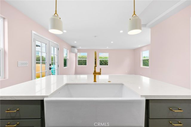 4312 W 59th Street, Los Angeles, CA 90043