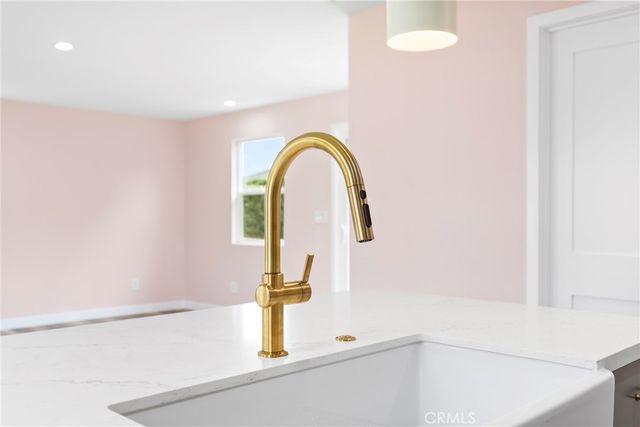 4312 W 59th Street, Los Angeles, CA 90043