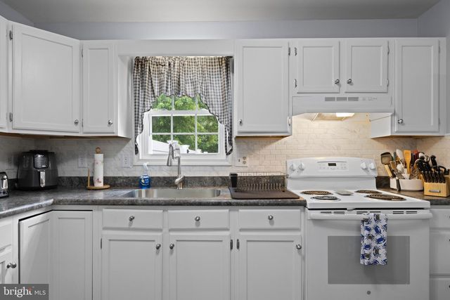 11 9TH ST, Ridgely, MD 21660