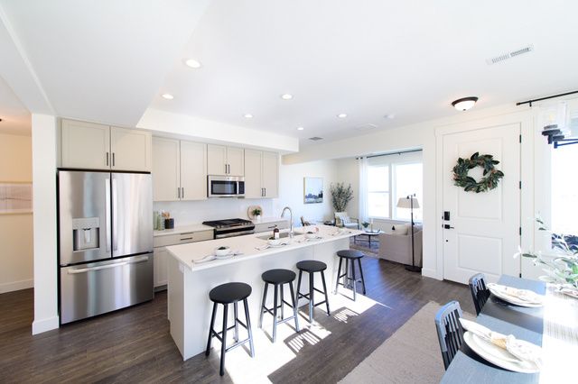 11556 S WATERCOURSE RD, South Jordan, UT 84009