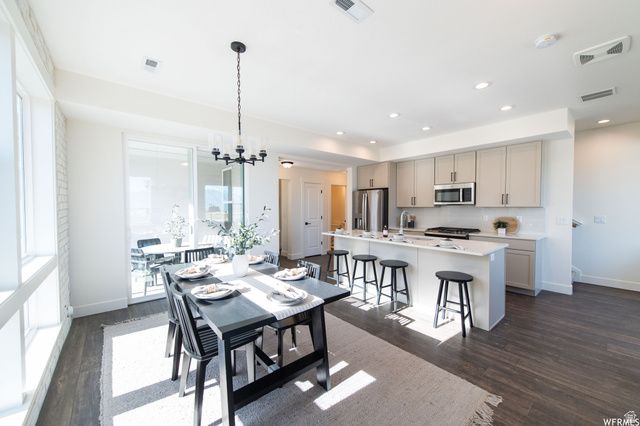 11556 S WATERCOURSE RD, South Jordan, UT 84009