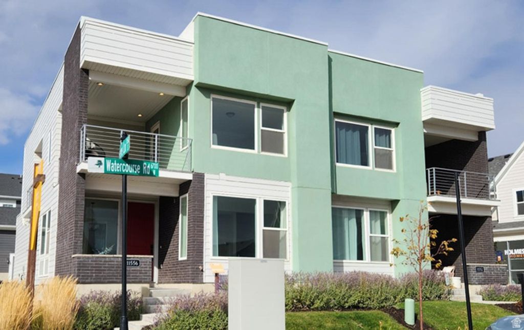 11556 S WATERCOURSE RD, South Jordan, UT 84009