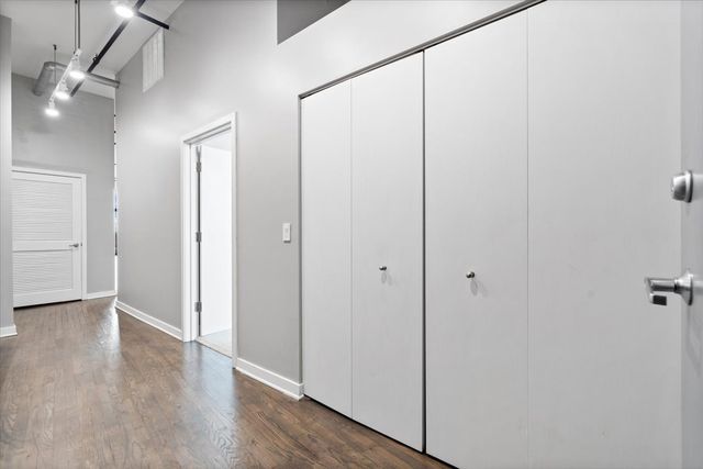 1224 W VAN BUREN Street 809, Chicago, IL 60607