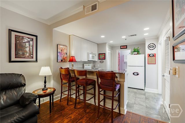 250 W Broad Street 615, Athens, GA 30601