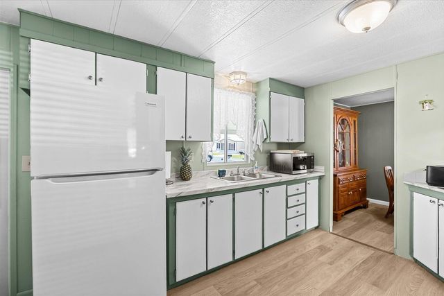 69 Manor Drive, Fort Pierce, FL 34982