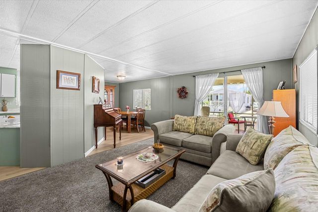 69 Manor Drive, Fort Pierce, FL 34982