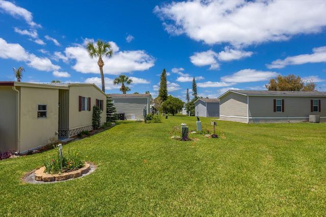 69 Manor Drive, Fort Pierce, FL 34982