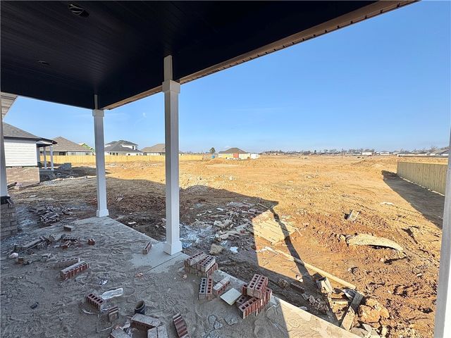 2754 Relaxation Avenue, Springdale, AR 72764