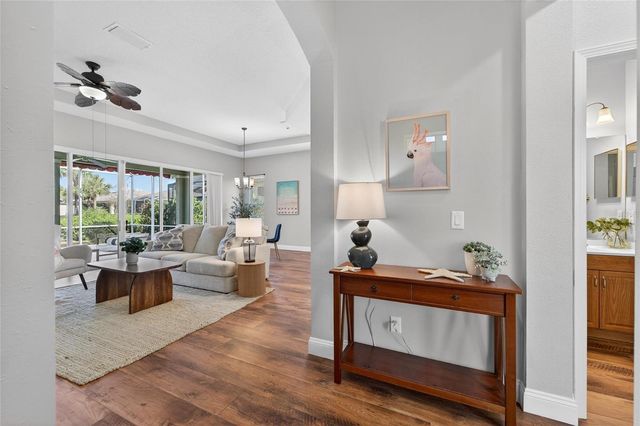 915 REGAL MANOR WAY, Sun City Center, FL 33573