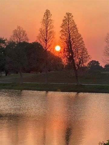 915 REGAL MANOR WAY, Sun City Center, FL 33573