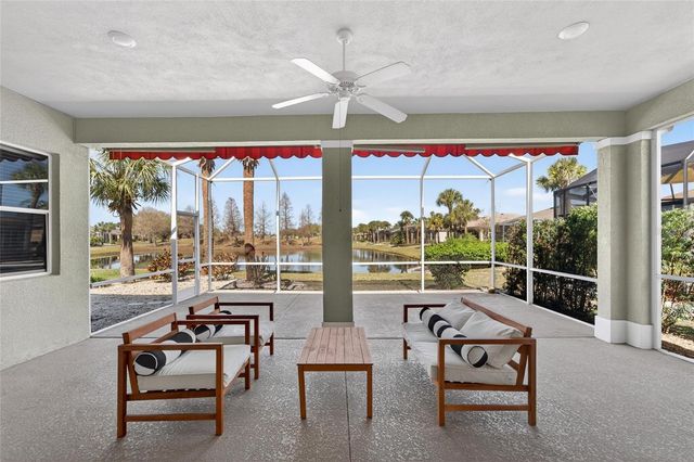 915 REGAL MANOR WAY, Sun City Center, FL 33573