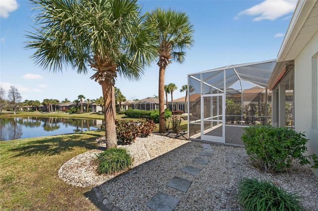 915 REGAL MANOR WAY, Sun City Center, FL 33573