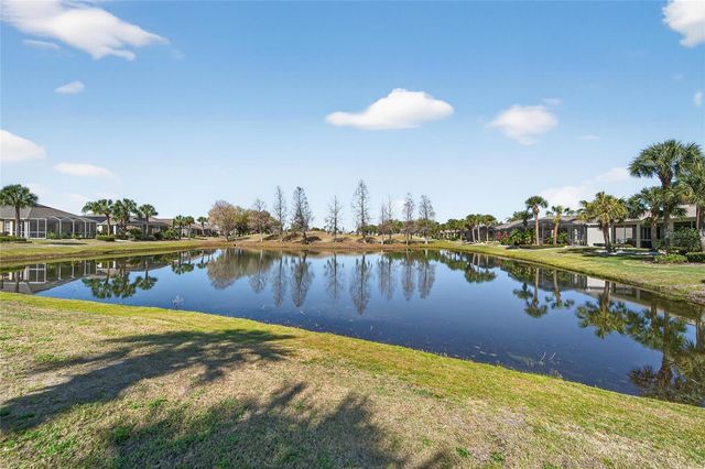 915 REGAL MANOR WAY, Sun City Center, FL 33573