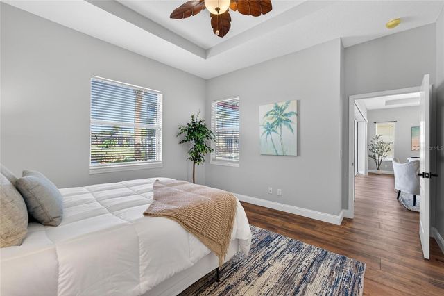 915 REGAL MANOR WAY, Sun City Center, FL 33573