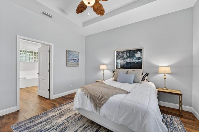 915 REGAL MANOR WAY, Sun City Center, FL 33573