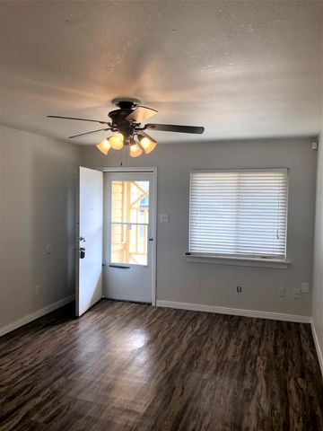 4006 36th Street, A, Lubbock, TX 79413