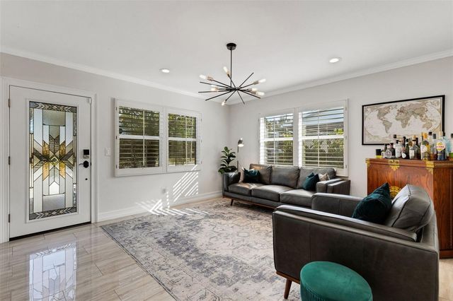 2914 W LAKE AVENUE, Tampa, FL 33607