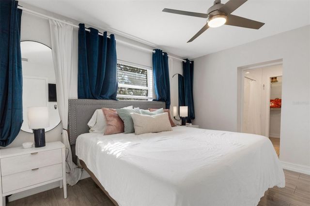 2914 W LAKE AVENUE, Tampa, FL 33607