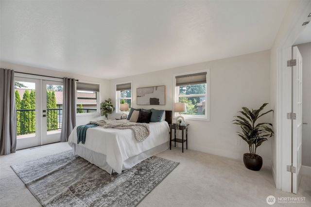 18804 64th Avenue NE, Kenmore, WA 98028