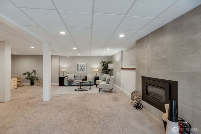 18804 64th Avenue NE, Kenmore, WA 98028