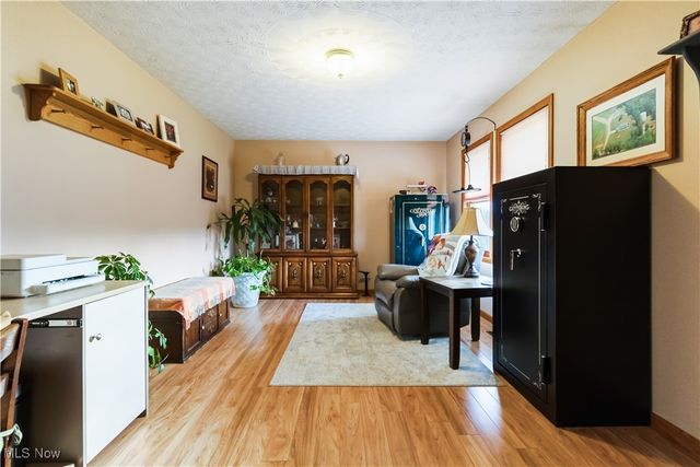 50001 Warnock Glencoe Road, St Clairsville, OH 43950