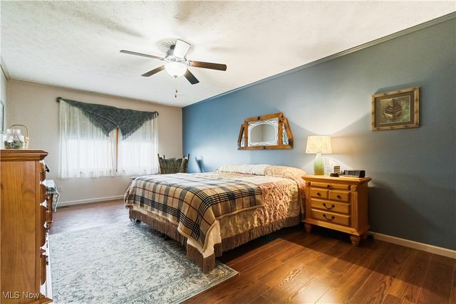 50001 Warnock Glencoe Road, St Clairsville, OH 43950