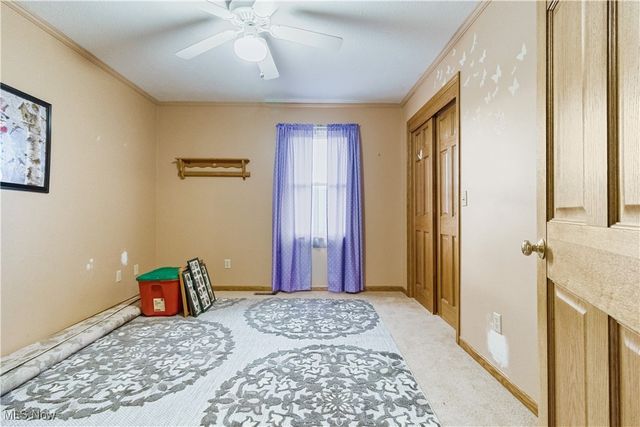 50001 Warnock Glencoe Road, St Clairsville, OH 43950