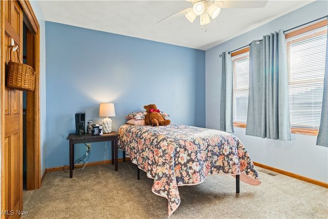 50001 Warnock Glencoe Road, St Clairsville, OH 43950