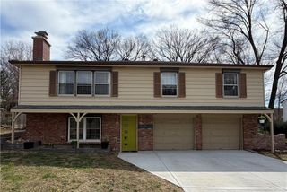 9225 Wedd Drive, Overland Park, KS 66212