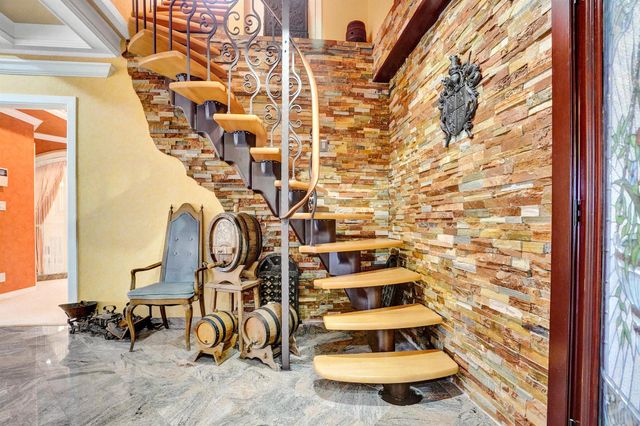 600 Circle Drive, Pompano Beach, FL 33062